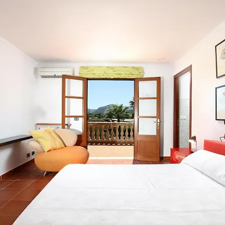 Seguinot Villa *