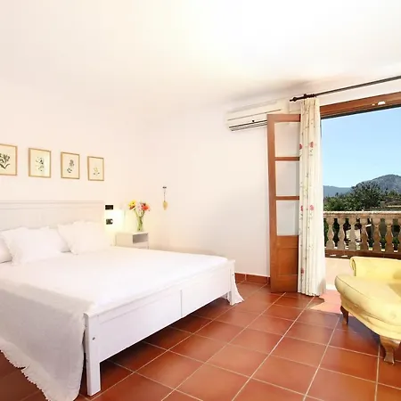 Seguinot Villa *